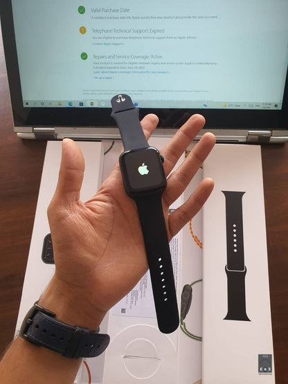 Apple Watch Series 8