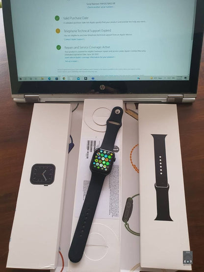 Apple Watch Series 8